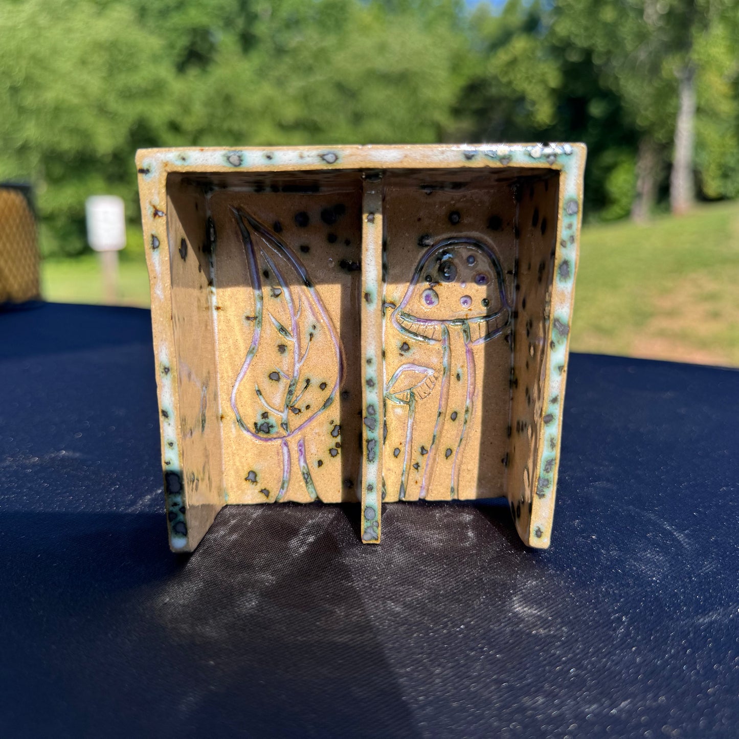 Handmade Ceramic SoapFolio